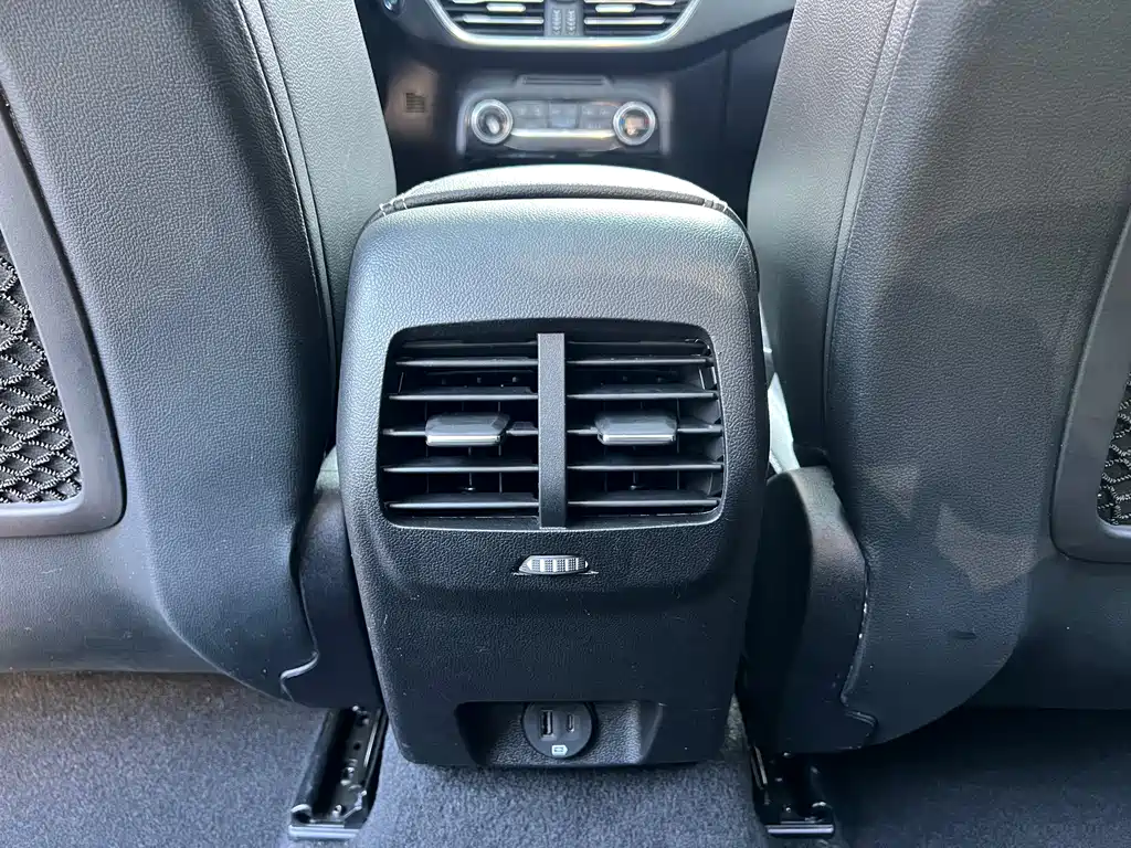 Ford Focus — миниатюра 15