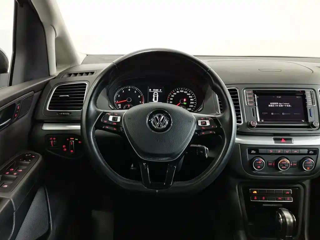 Volkswagen Sharan — миниатюра 11