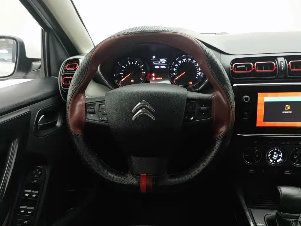 Citroen C3-XR — миниатюра 11