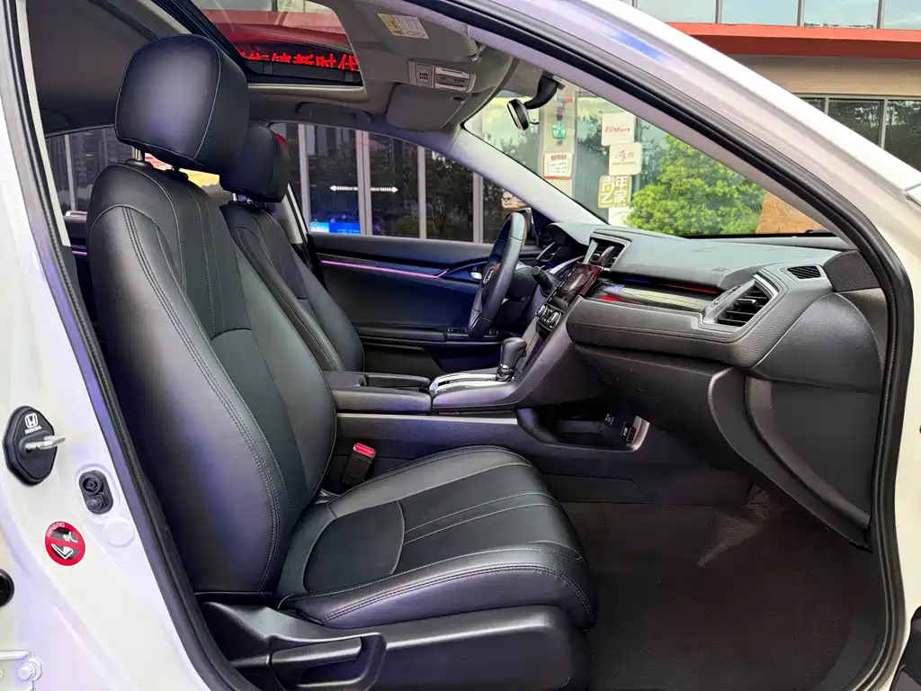 Honda Civic — миниатюра 13