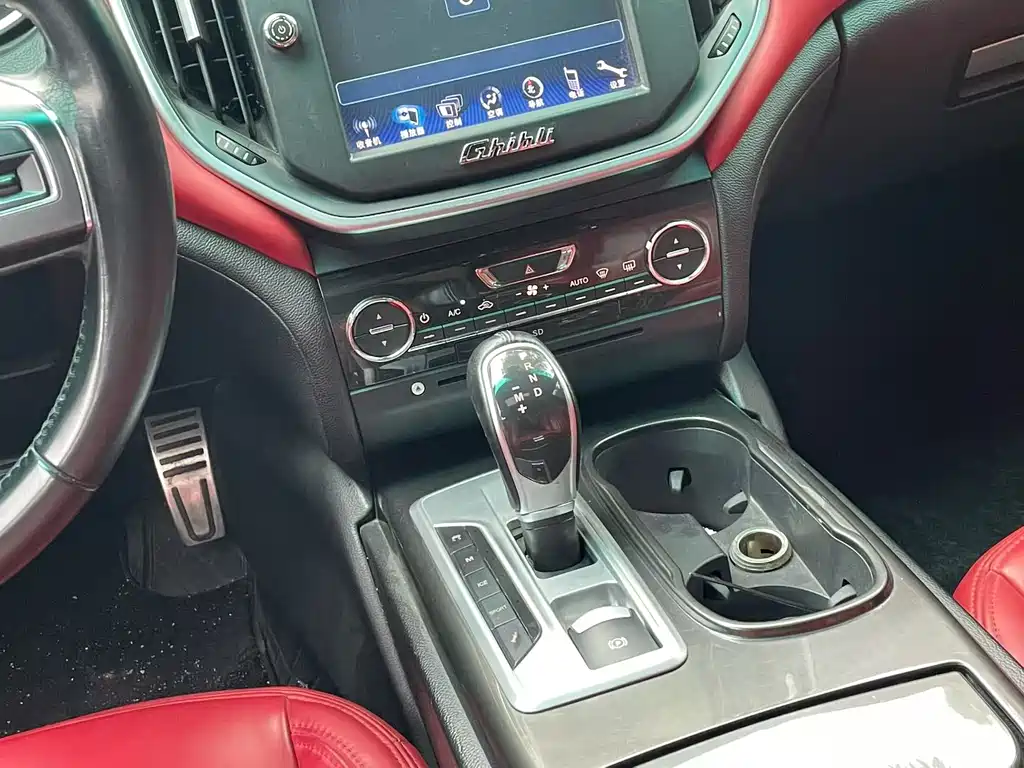 Maserati Ghibli — миниатюра 7