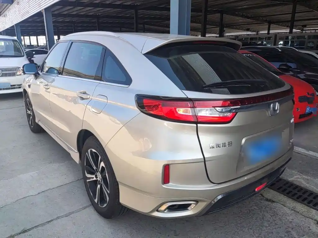 Honda UR-V — миниатюра 5