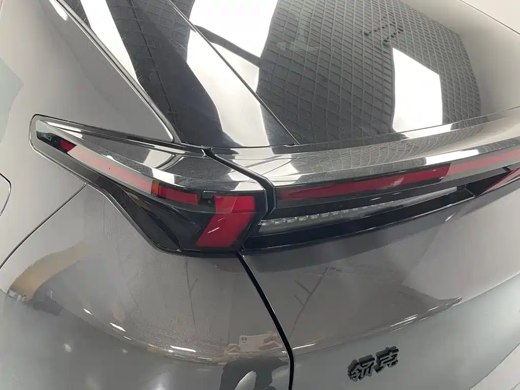 Lynk & Co Z20 — миниатюра 12