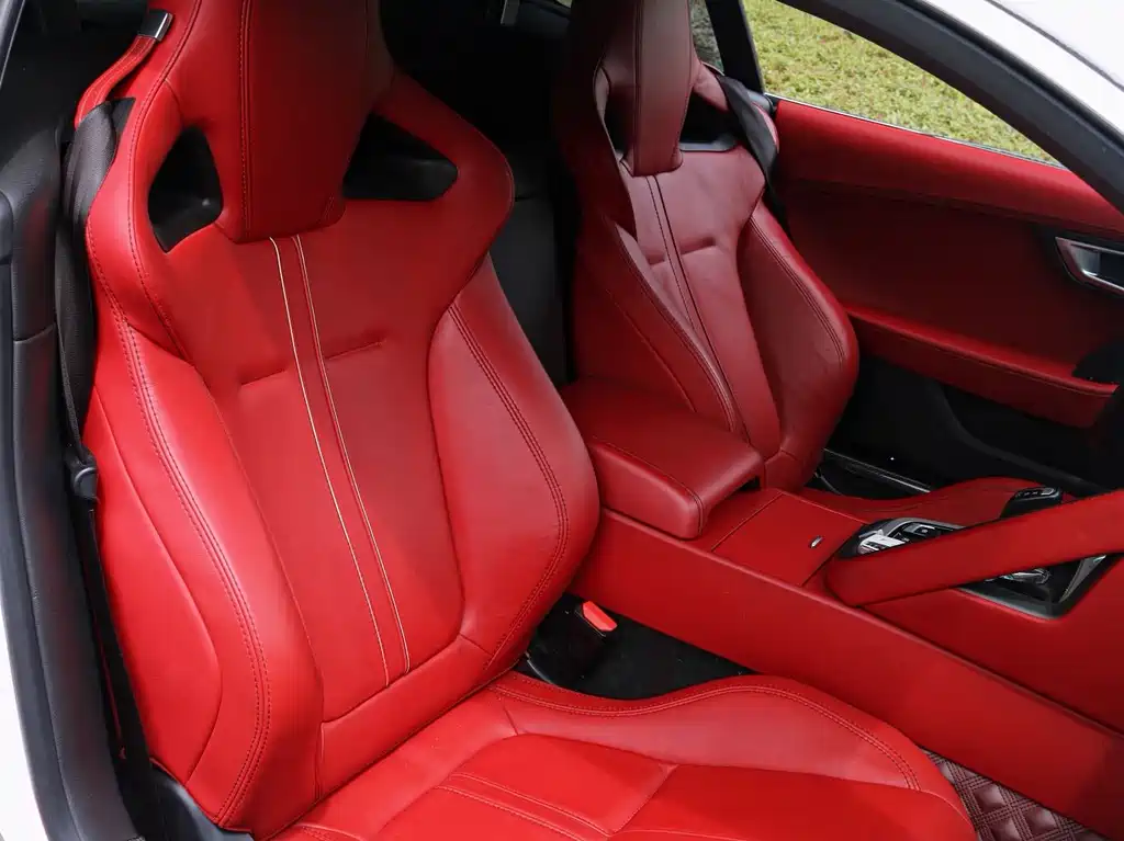 Jaguar F-TYPE — миниатюра 2