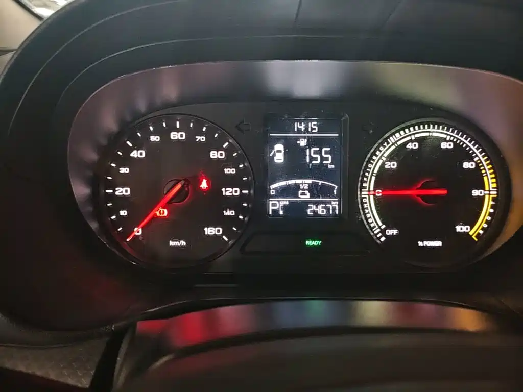 Roewe Clever — миниатюра 12