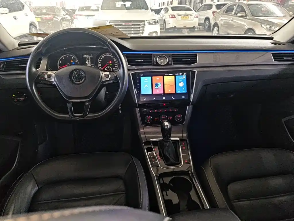 Volkswagen Passat — миниатюра 10