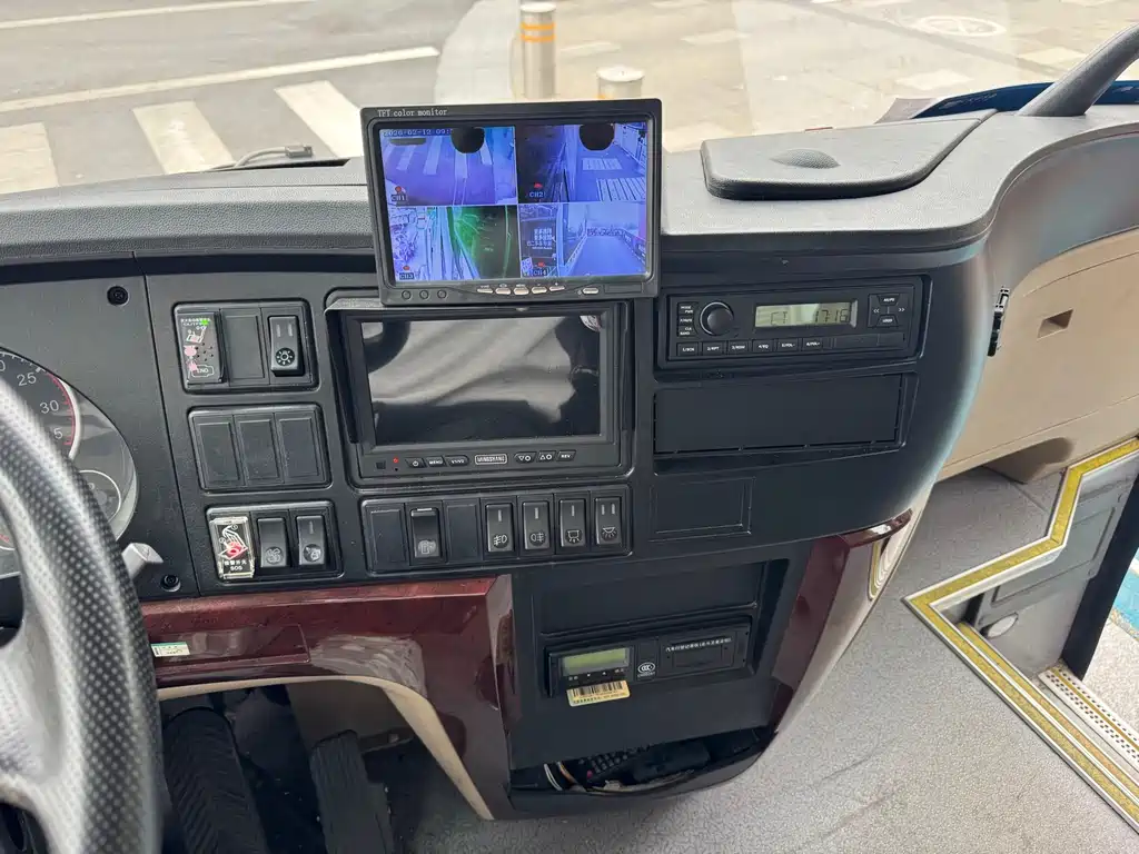 YUTONG BUS YUTONG T7