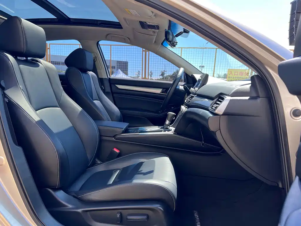 Honda Inspire — миниатюра 8