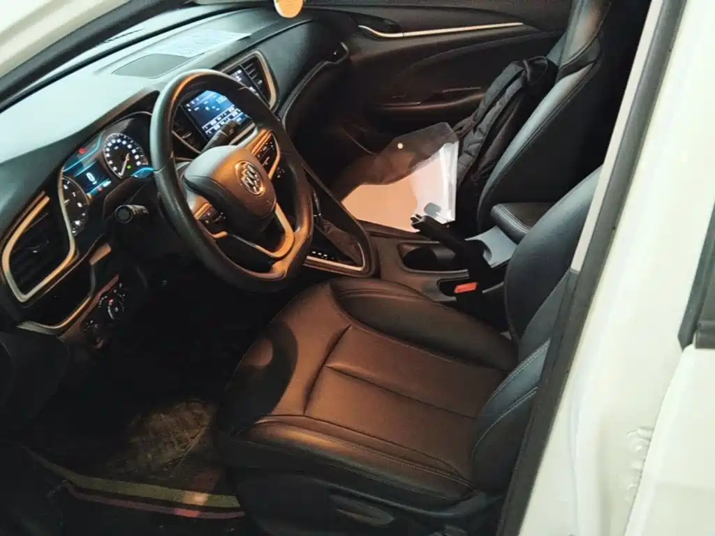 Buick Excelle — миниатюра 11