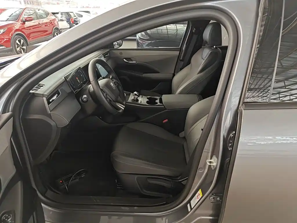 BYD Qin PLUS — миниатюра 16