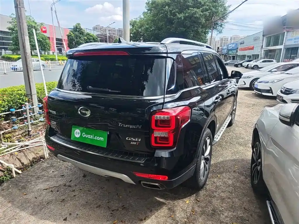 GAC GS8 2017 320T Luxury Smart Connect （ мест）