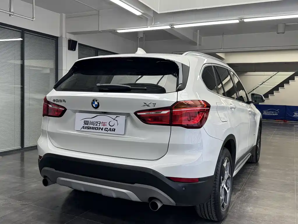 BMW X1 2016 xDrive20Li Luxury