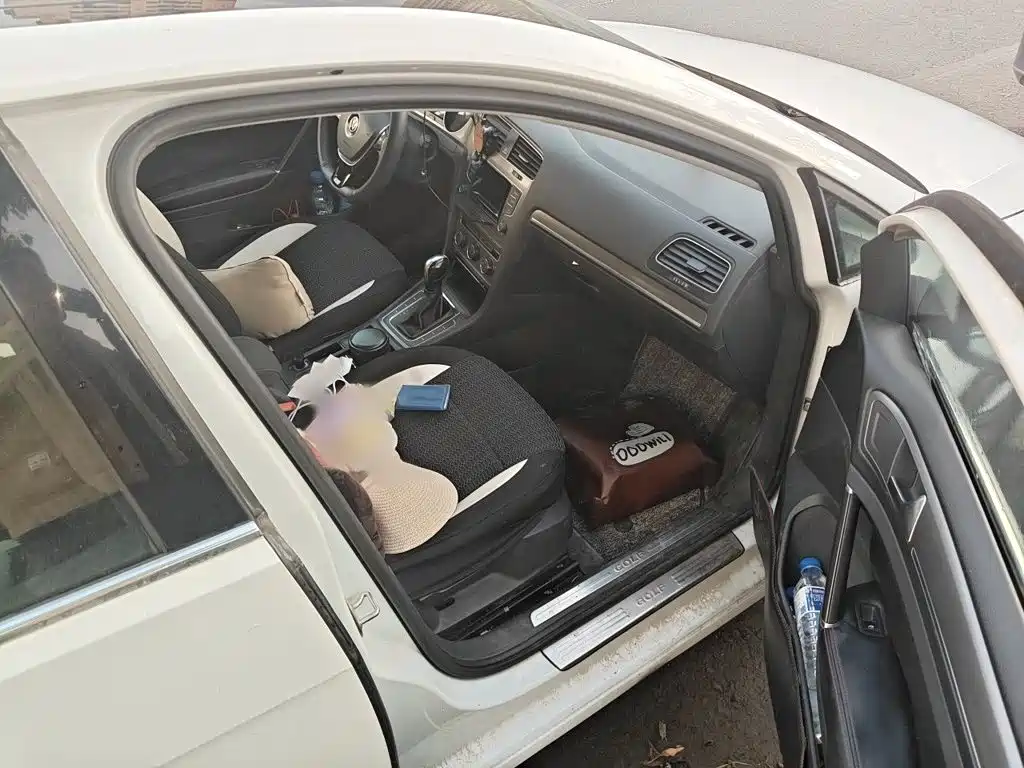 Volkswagen Golf — миниатюра 17