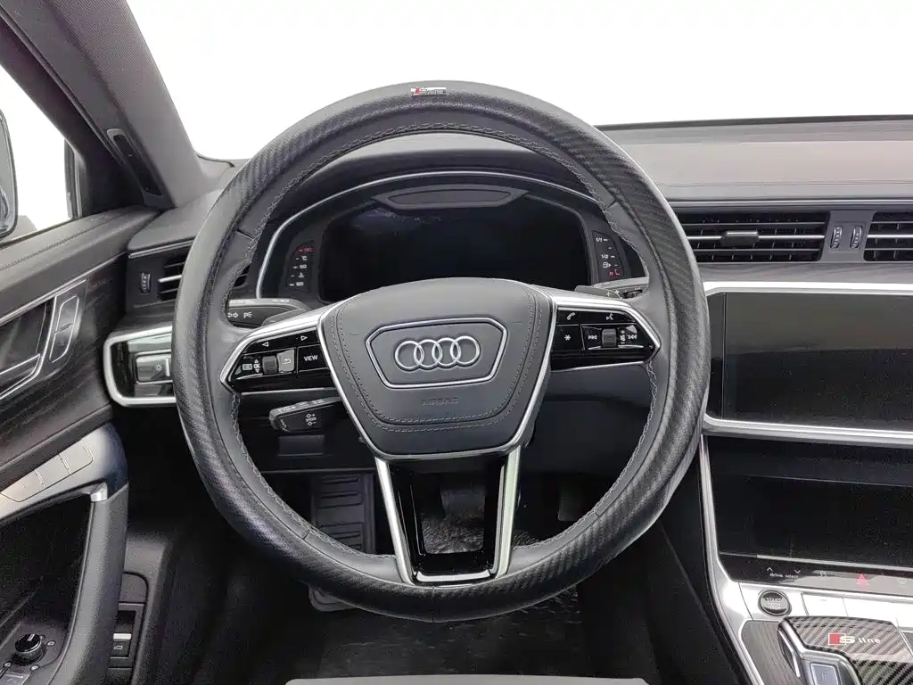 Audi A6L — миниатюра 11