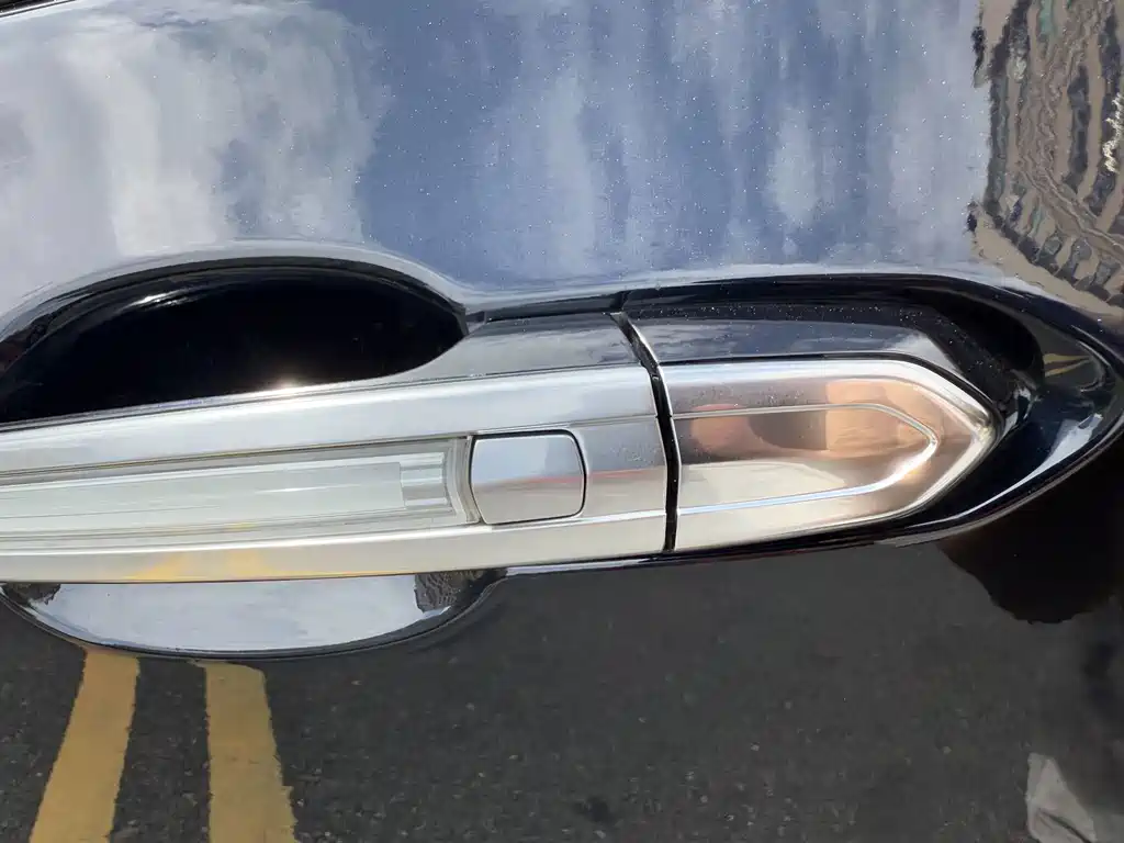 Cadillac XT6 — миниатюра 10