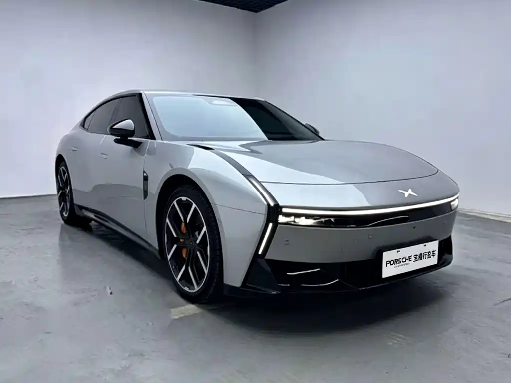 XPeng P7 — миниатюра 3