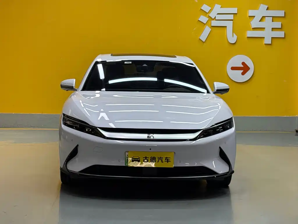 BYD Han — миниатюра 2