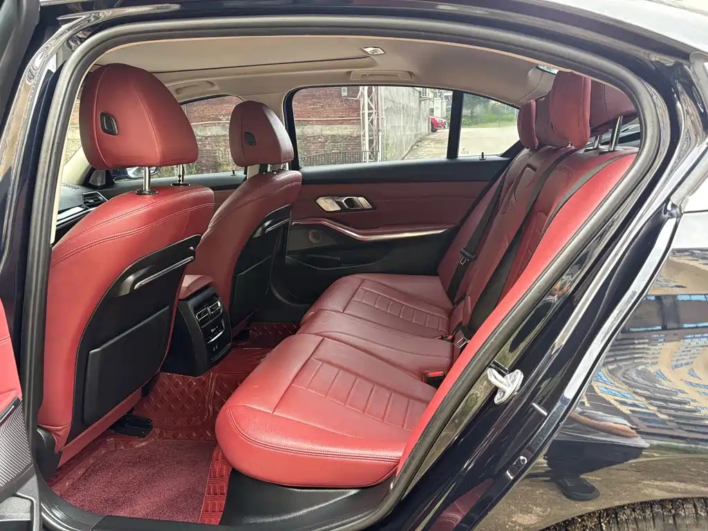 BMW 3 Series — миниатюра 7