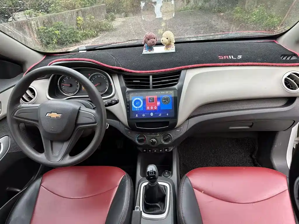 Chevrolet Sail 2015 3 1.5L MT
