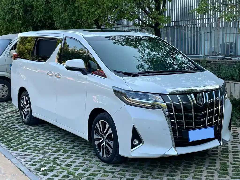 Toyota Alphard 2018