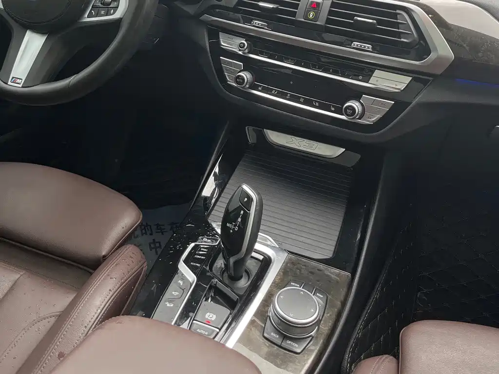 BMW X3 — миниатюра 11