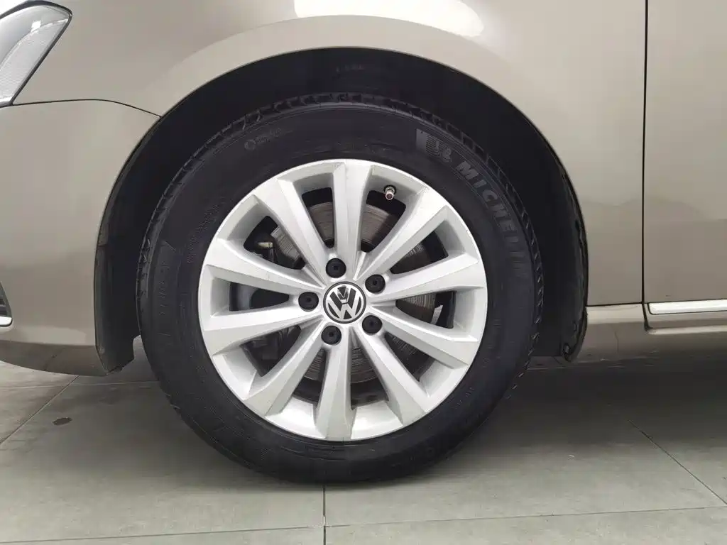Volkswagen Magotan — миниатюра 17