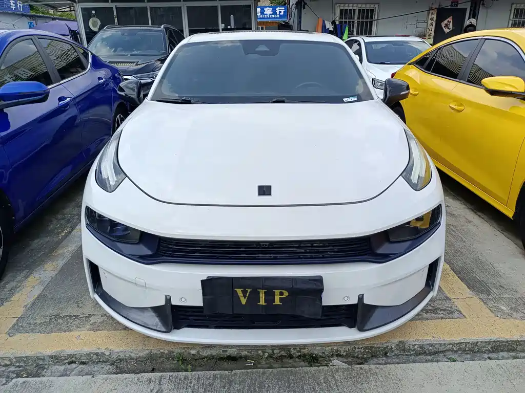 Lynk & Co 03 — миниатюра 2