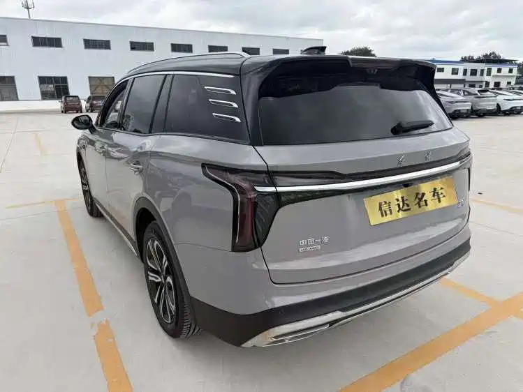 Hongqi Hongqi HS7 — миниатюра 3