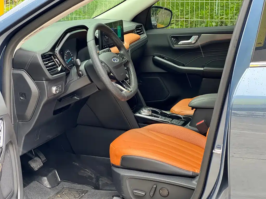 Ford Escape — миниатюра 6