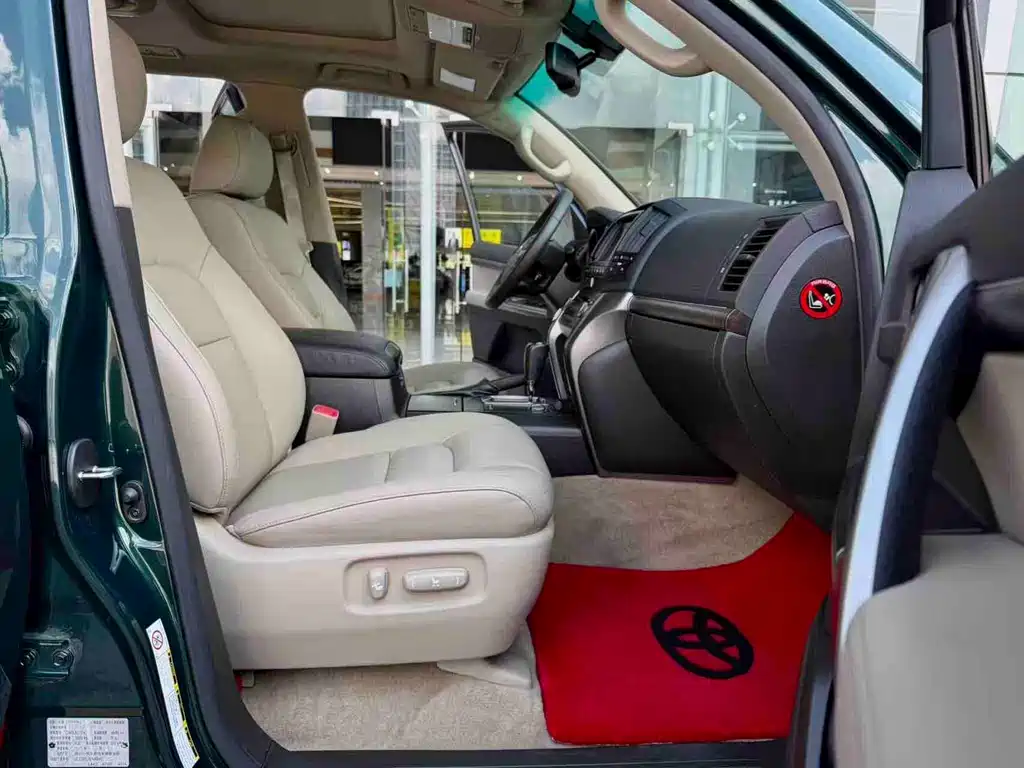 Toyota Land Cruiser — миниатюра 14