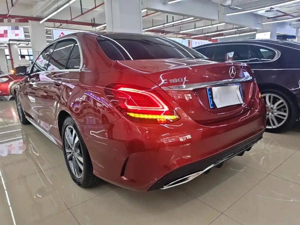 Mercedes-Benz C-Class — миниатюра 5