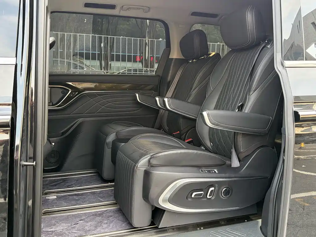 Maxus G90 — миниатюра 16
