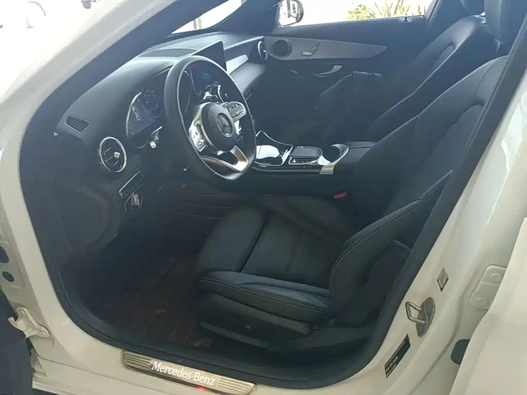 Mercedes-Benz C-Class — миниатюра 15