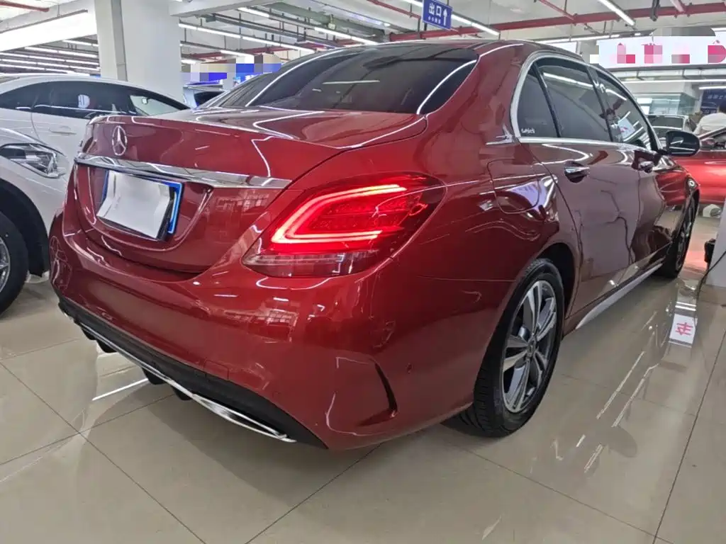 Mercedes-Benz C-Class — миниатюра 7