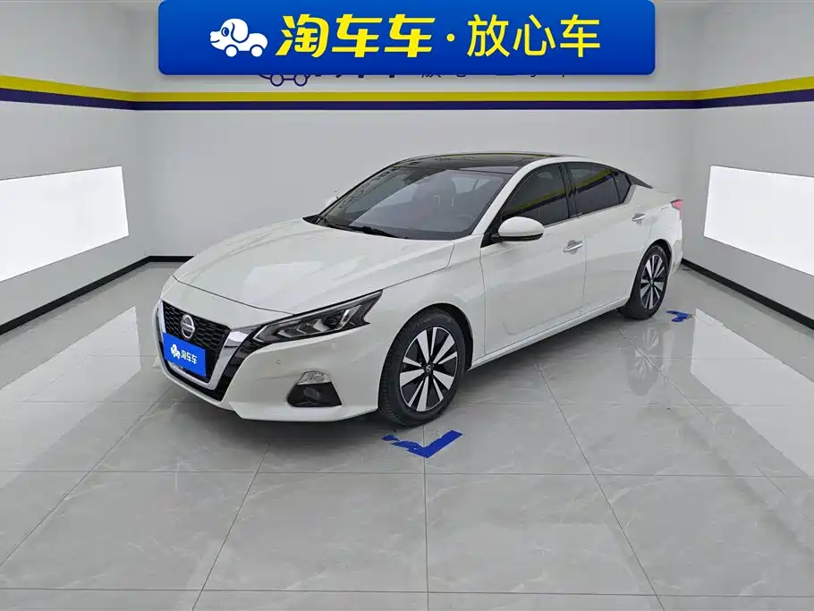 Nissan Teana 2021