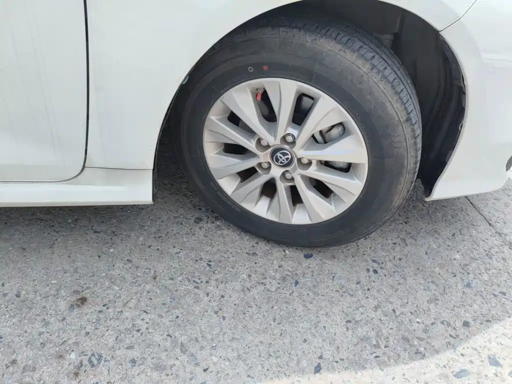 Toyota Corolla — миниатюра 22