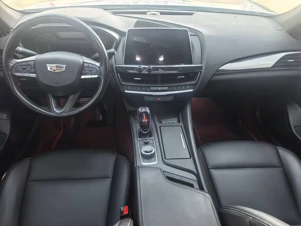 Cadillac CT5 2020 28T Fashion