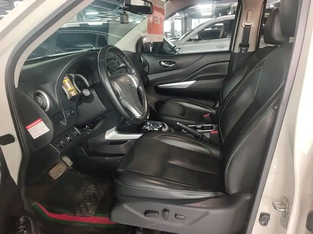 Nissan Terra — миниатюра 15