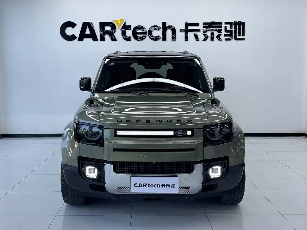 Land Rover Defender — миниатюра 2