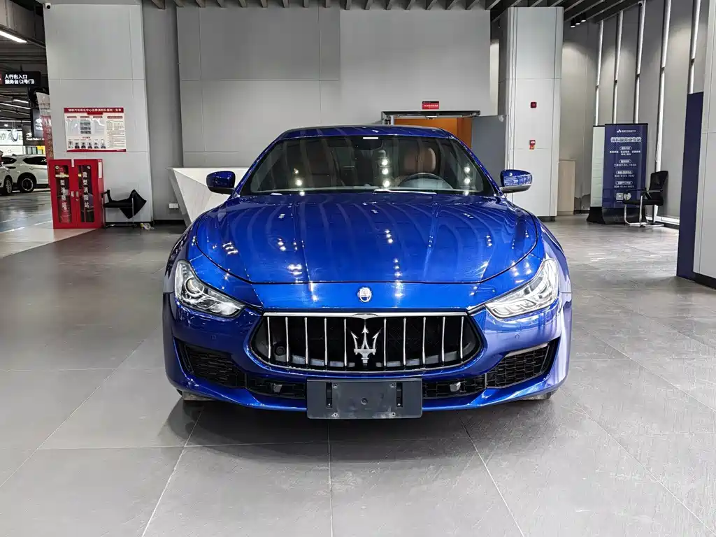 Maserati Ghibli — миниатюра 2