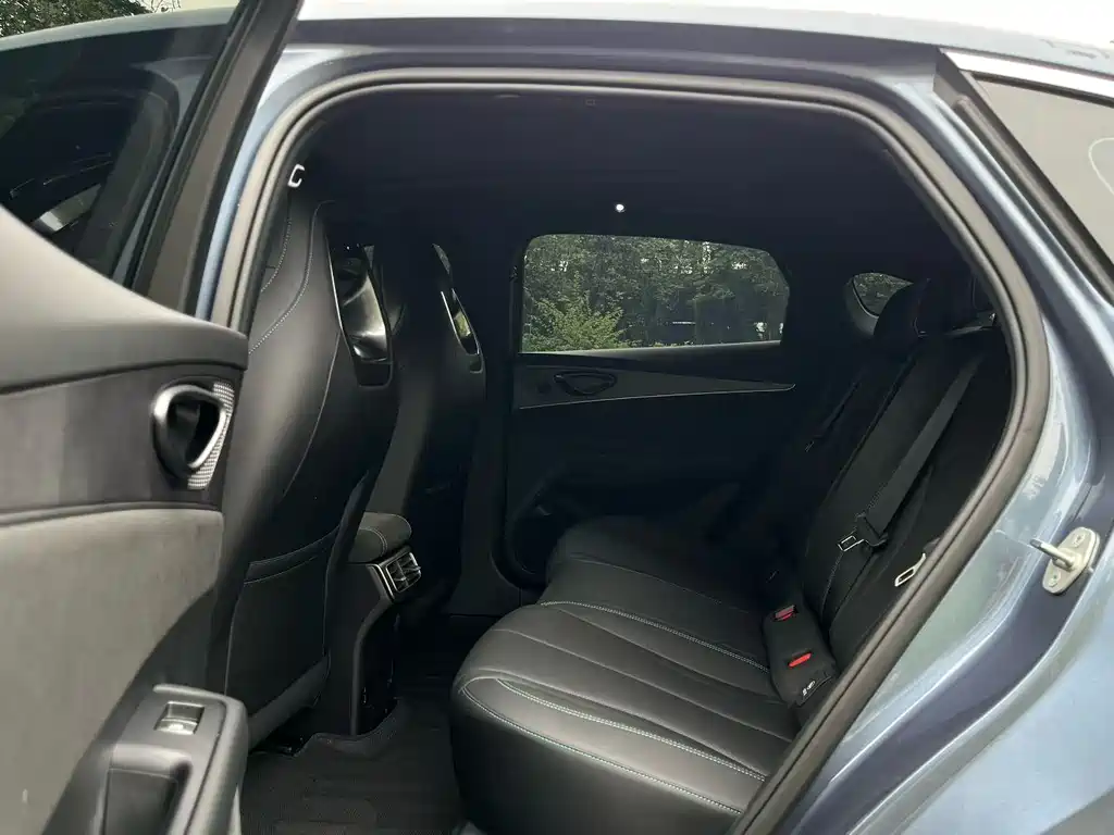 BYD Seal 06 06 2025 DM-i Smart Drive 80KM Luxury