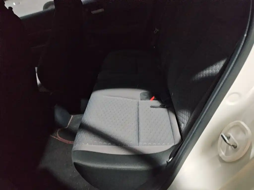 Honda Fit — миниатюра 13