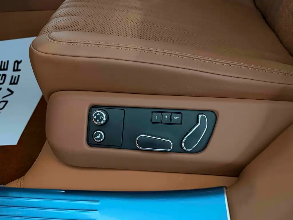 Bentley Flying Spur — миниатюра 19