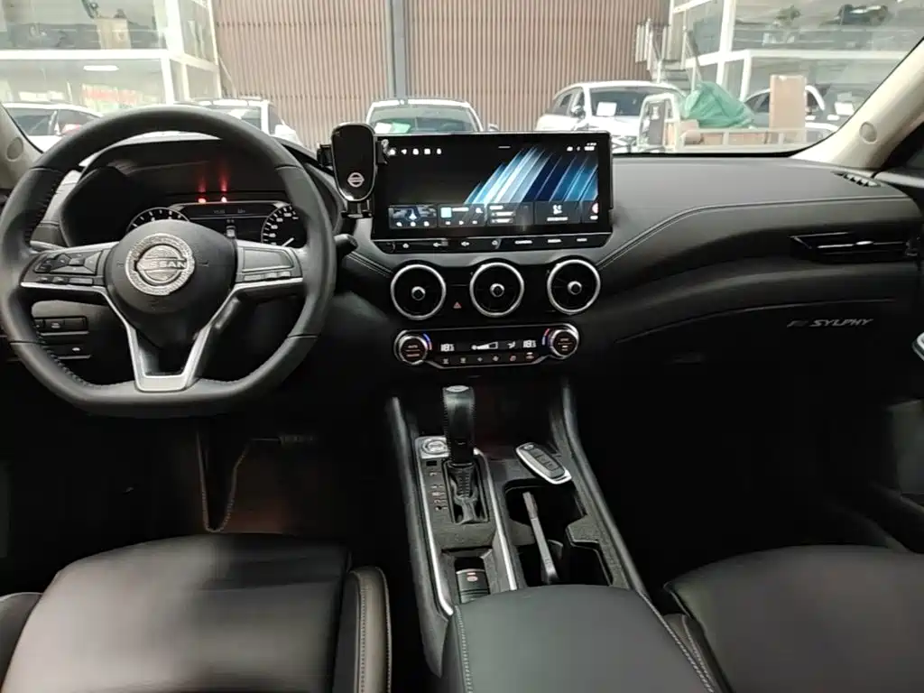 Nissan Sylphy — миниатюра 13