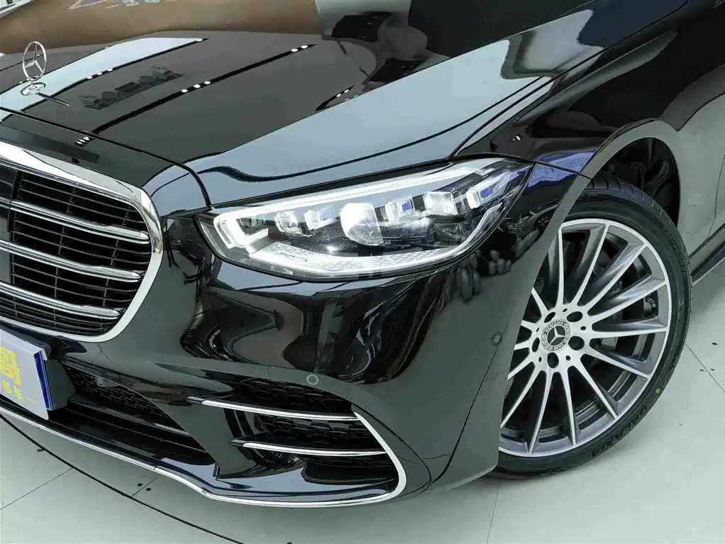 Mercedes-Benz S-Class — миниатюра 21