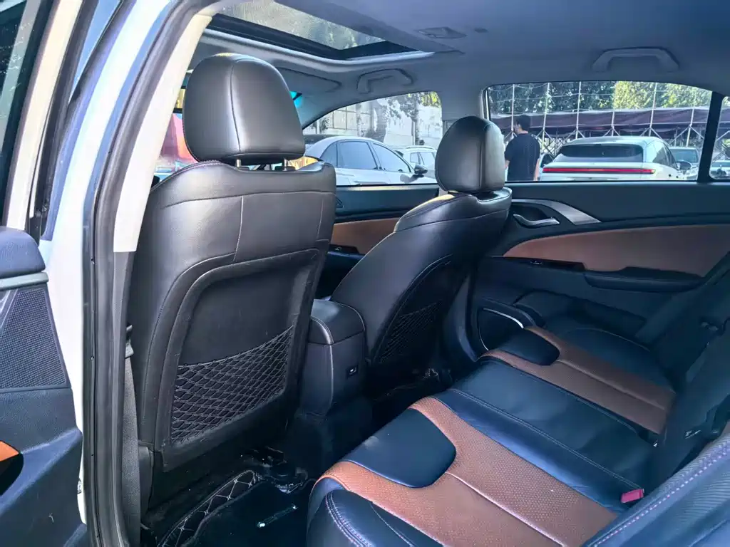 BYD Qin NEV — миниатюра 10