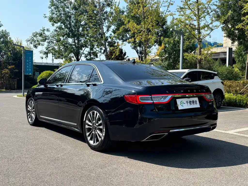 Lincoln Continental — миниатюра 15
