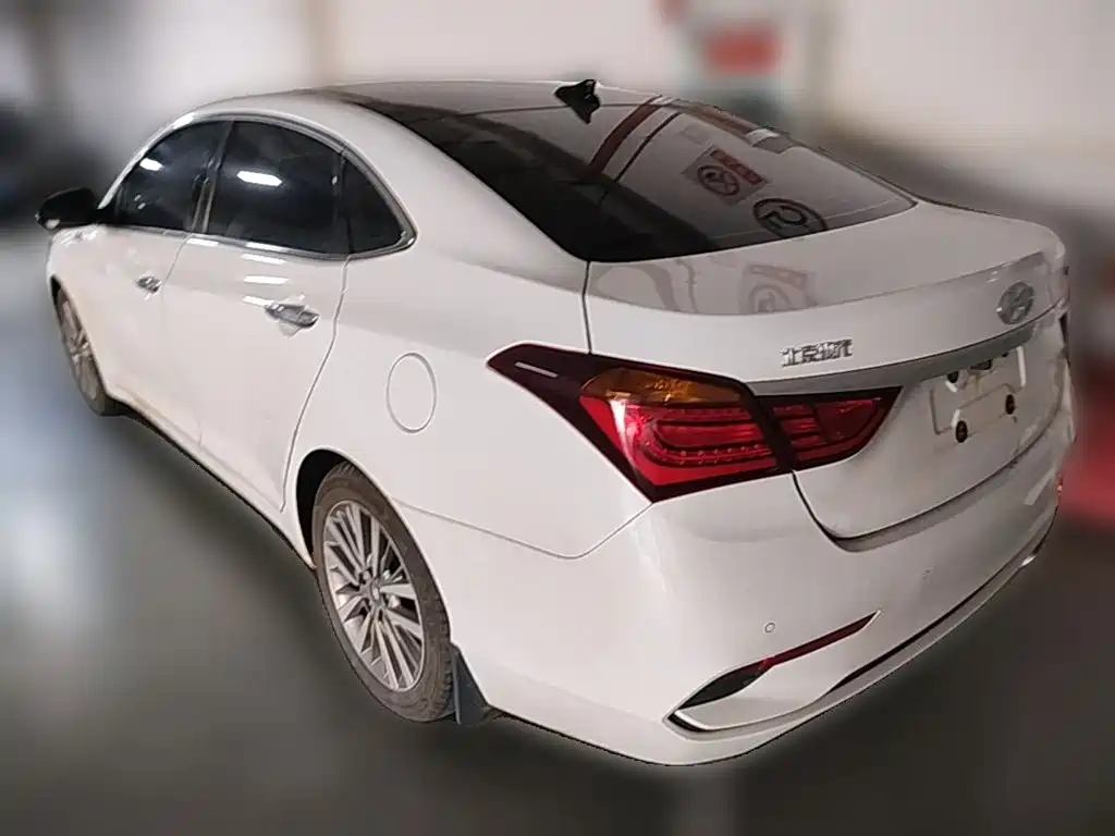 Hyundai Mistra — миниатюра 7