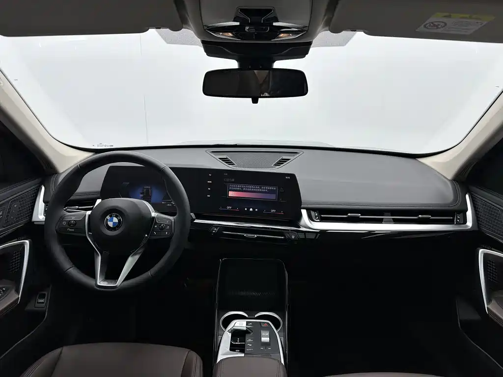 BMW X1 2023 sDrive20Li X