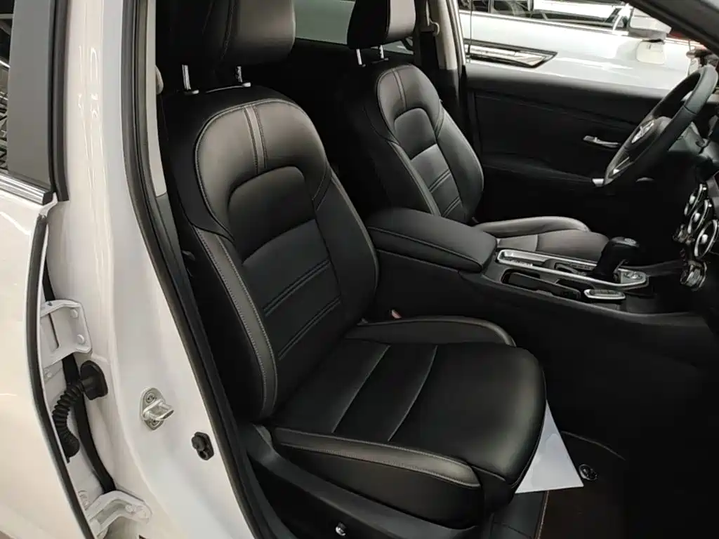 Nissan Sylphy — миниатюра 25